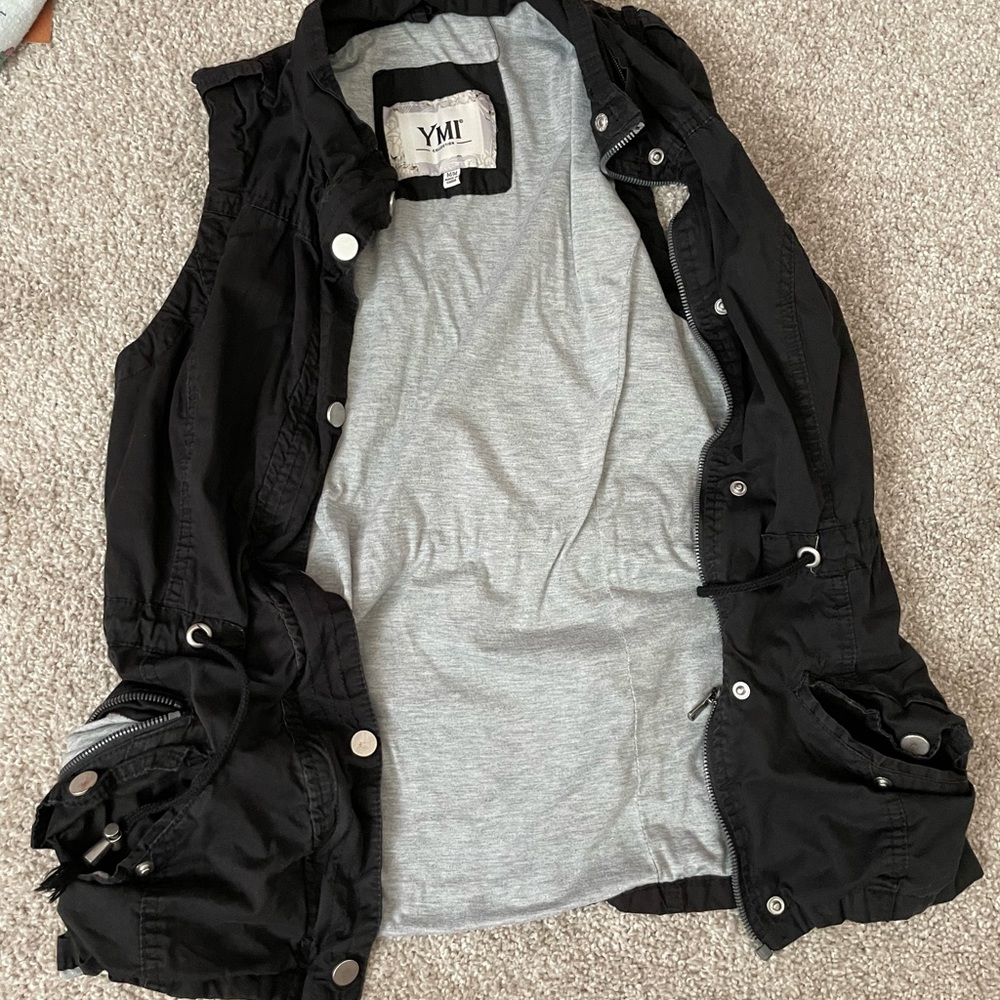 Black vest